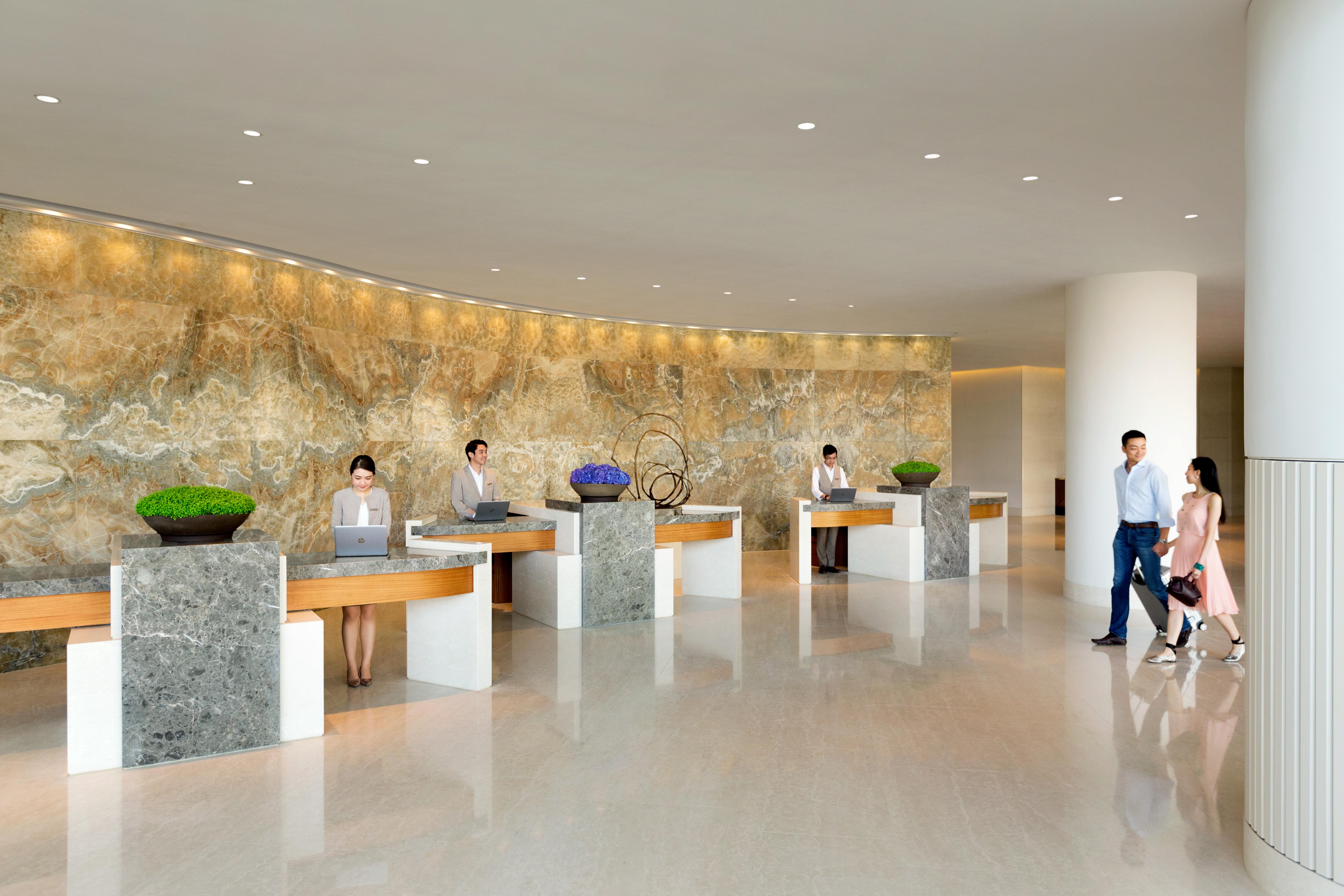 Kerry Hotel Hong Kong By Shangri-La Exterior foto The lobby of the hotel